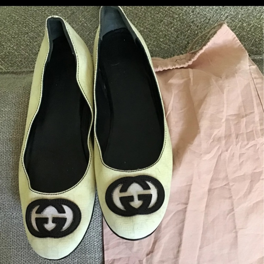 Gucci monogram flats authentic